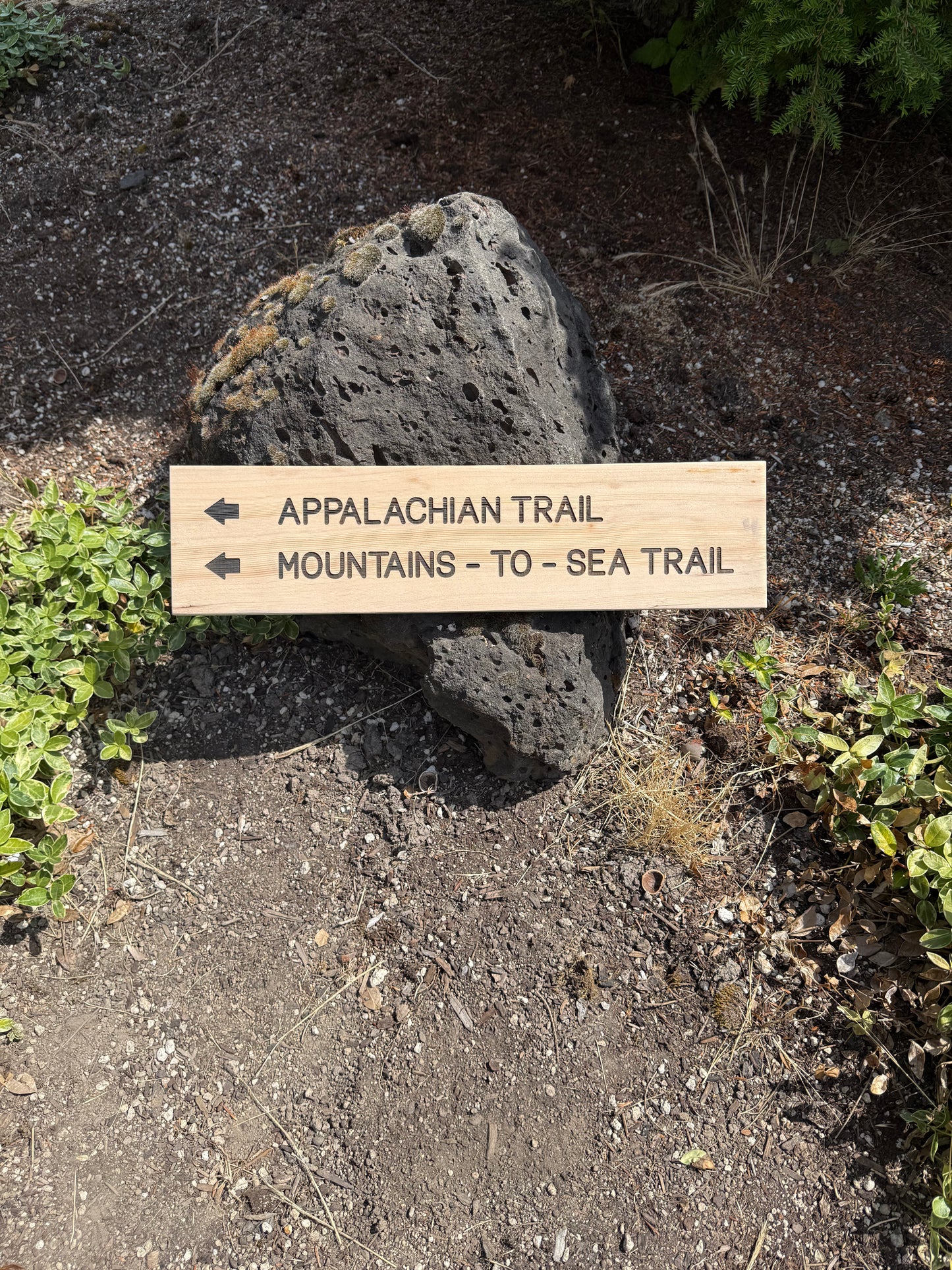 Appalachian Trail Sign – Mountains To Sea Trail