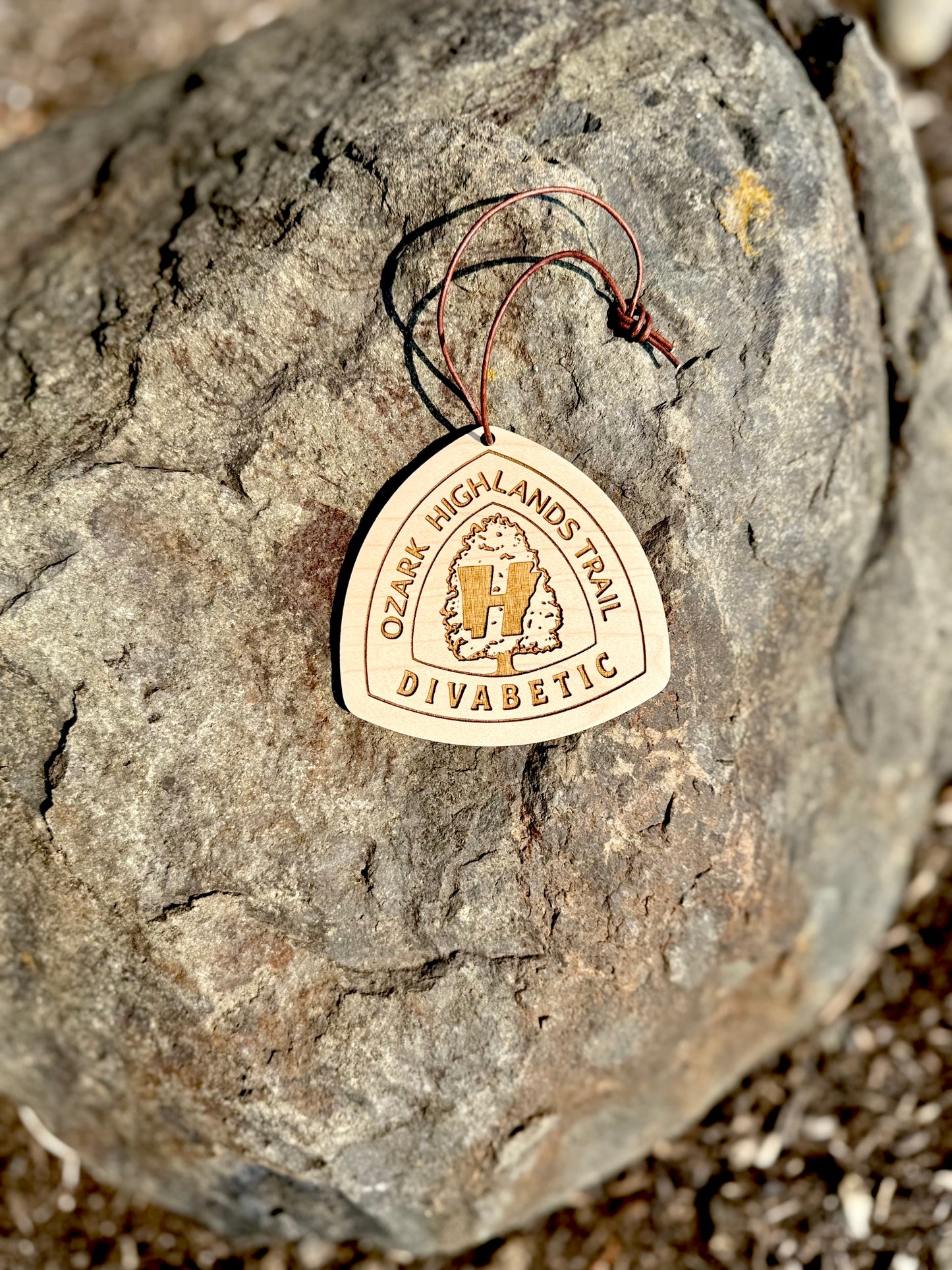 Ozark Highlands Trail Name Tag – Personalized Wooden Hiker Hangtag, Personalized Wood Hiking Badge, Ozark Highlands Trail Hiker Gift, Ultra Lightweight design, Ozark Highlands Trail Angel Gift