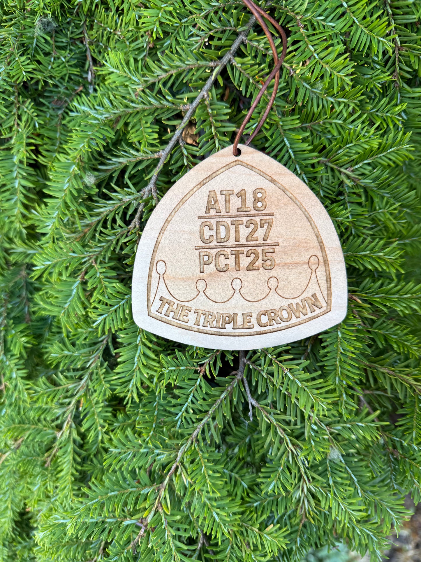 Personalized Triple Crown of Hiking Hangtag – Custom Trail Name & Completion Years – AT PCT CDT Hiker Gift