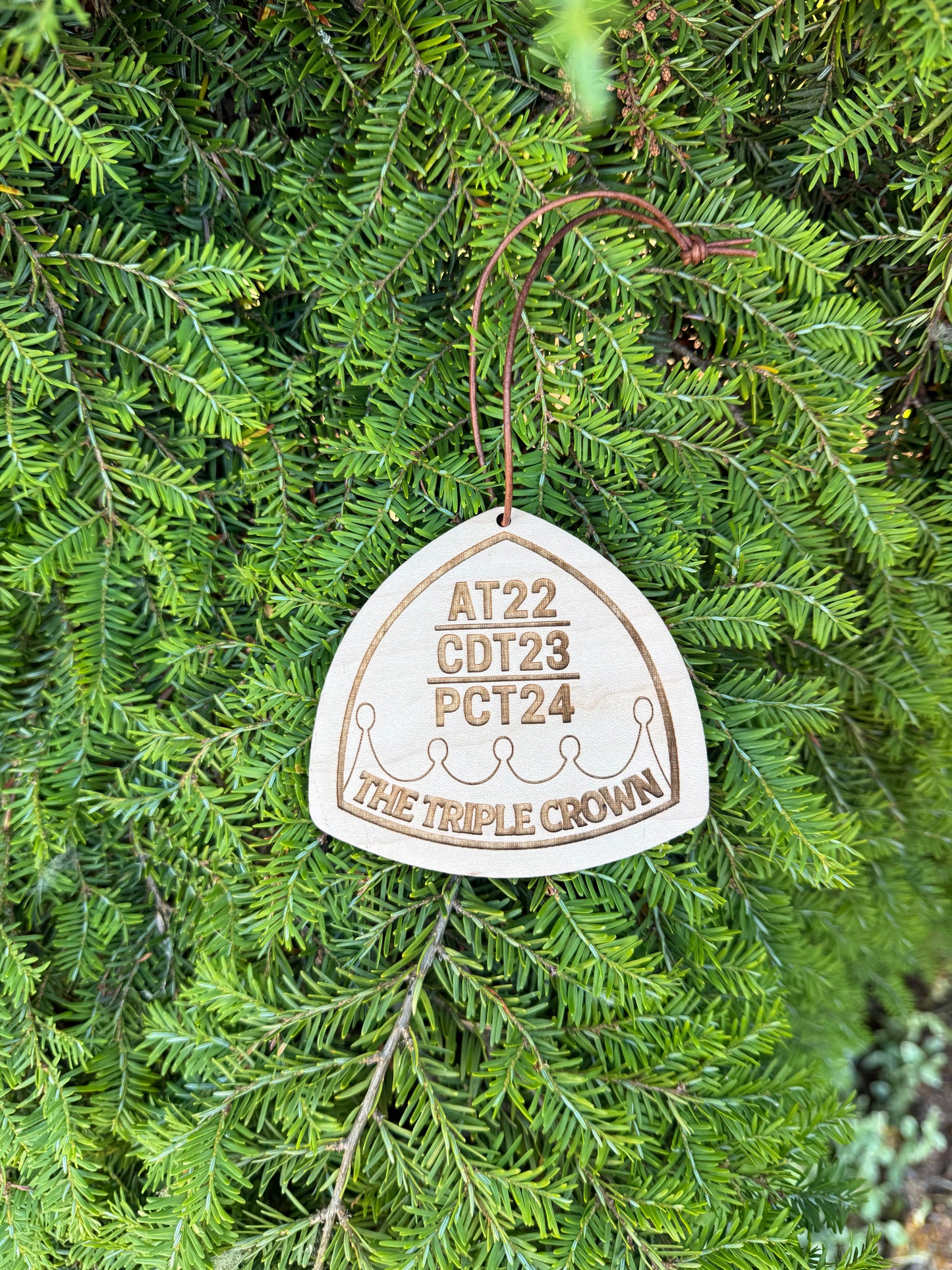 Personalized Triple Crown of Hiking Hangtag – Custom Trail Name & Completion Years – AT PCT CDT Hiker Gift