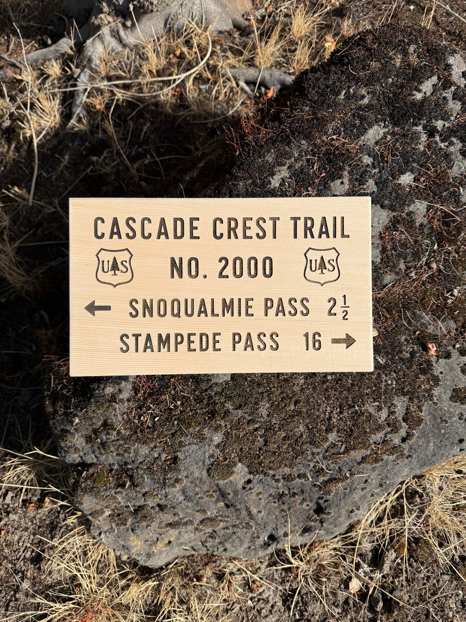 PCT Cascade Crest Trail Number 2000 wooden trail sign for backpackers, section hikers, thru hikers, and outdoor enthusiasts
